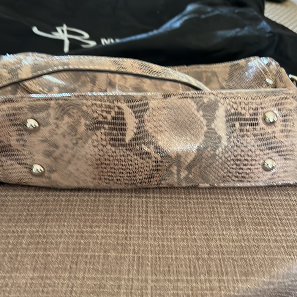 B Makowsky bag - Picture 4 of 7